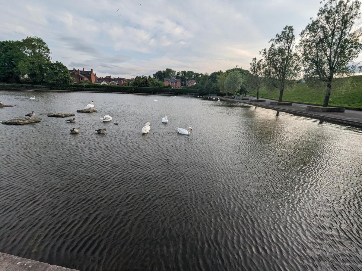 Waterworks Townhouse Проживание в семье *